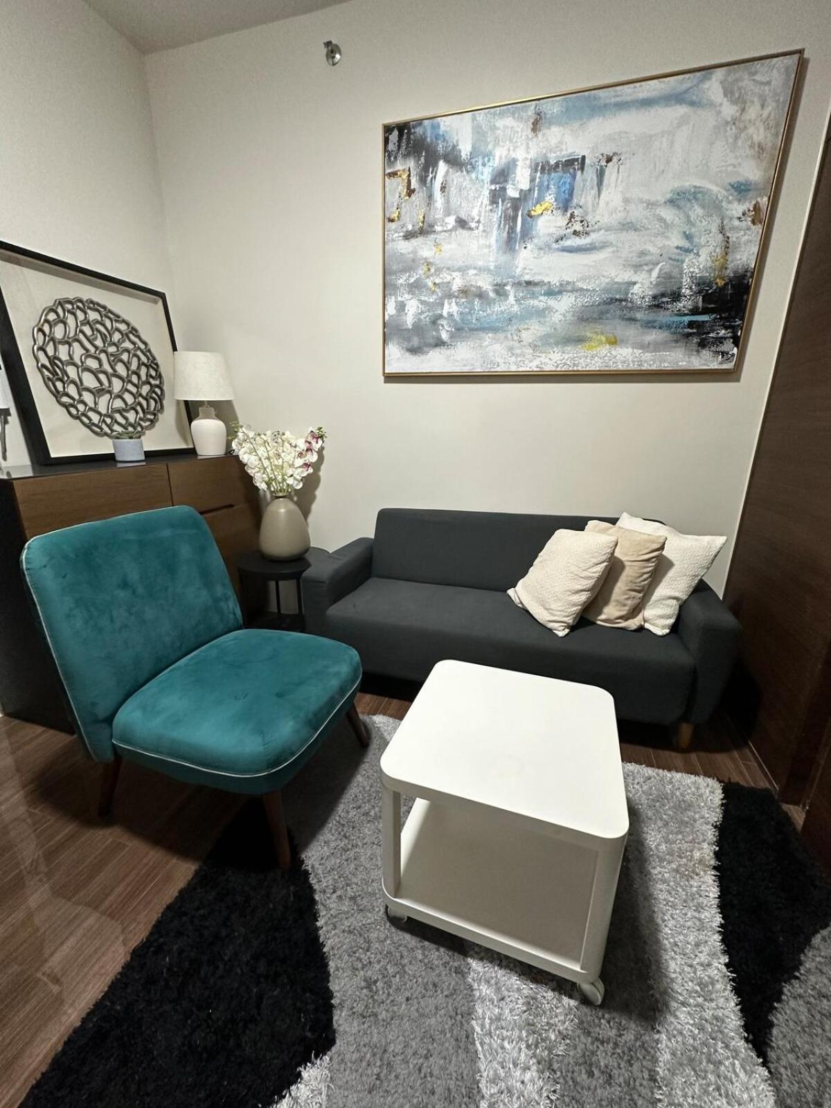 Apartment Amenity View At Air Residences Condo, Ayala Ave Makati *